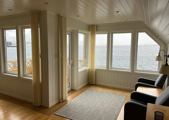 Hotell Vesteralen & Kysthotell 3*